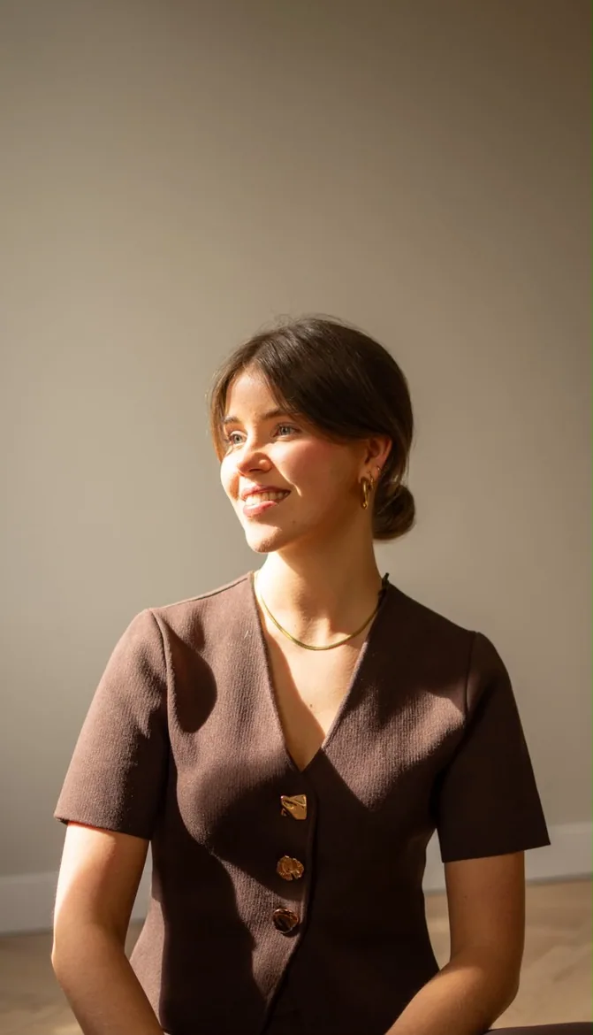 Portret van Jette, oprichter van Studio Yúar